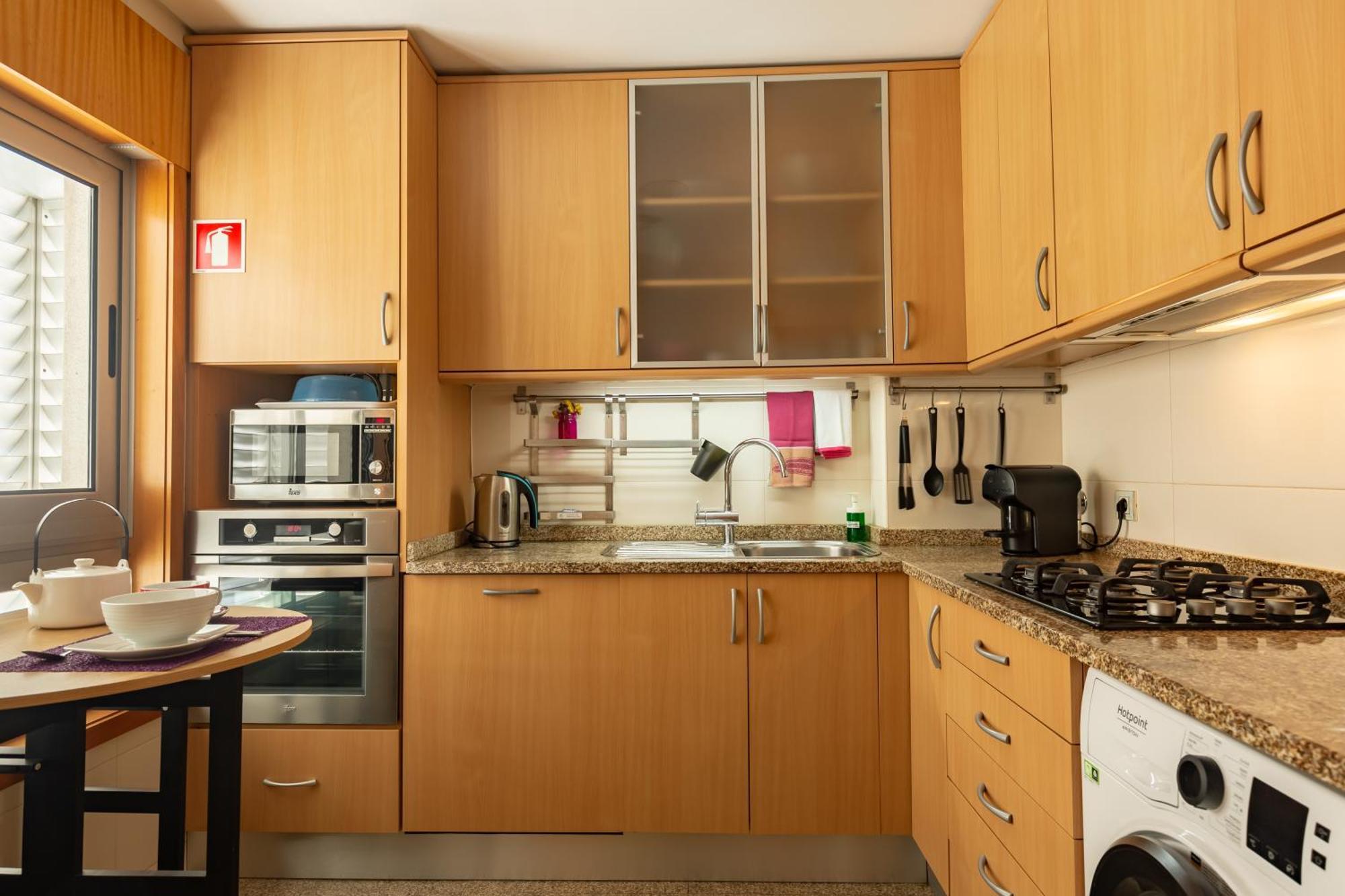 Francos Relaxing Apartment By The Metro Porto Exterior foto